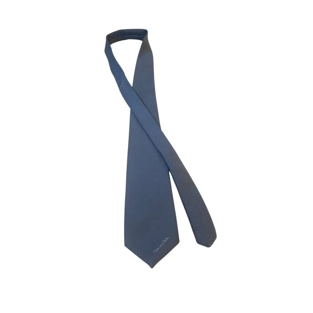 Oscar de la Rents Neck Tie Mens Blue White Polka Dots Poly Blend Designer Preppy